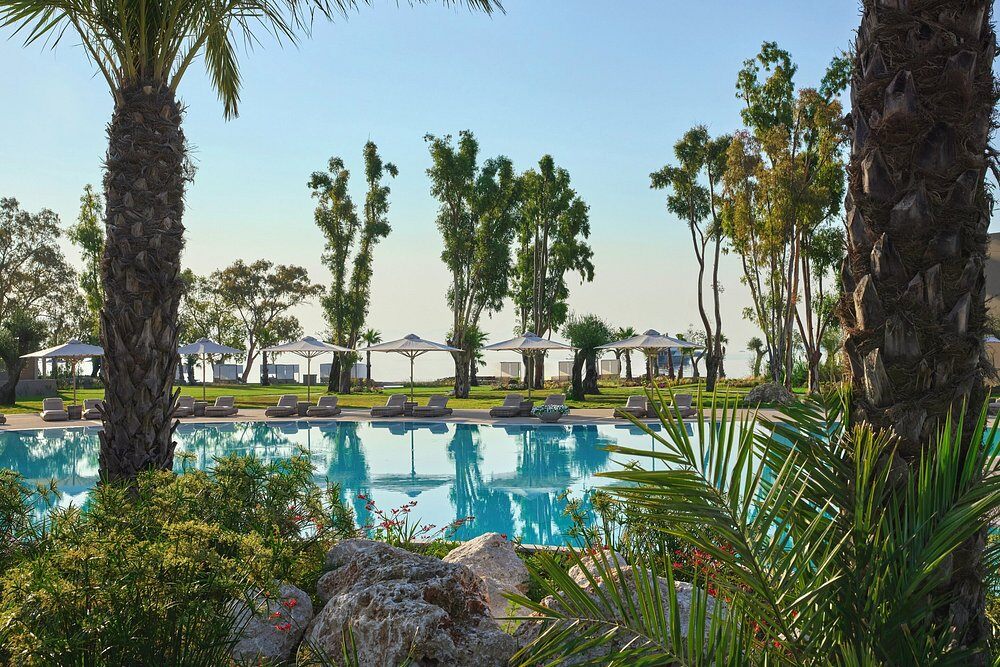 Deluxe Pool im Ikos Odisia
