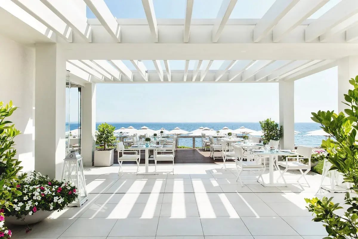 ikos-olivia-chalkidiki-griechenland-beach-bar-exklusiv-kinderfreundlich