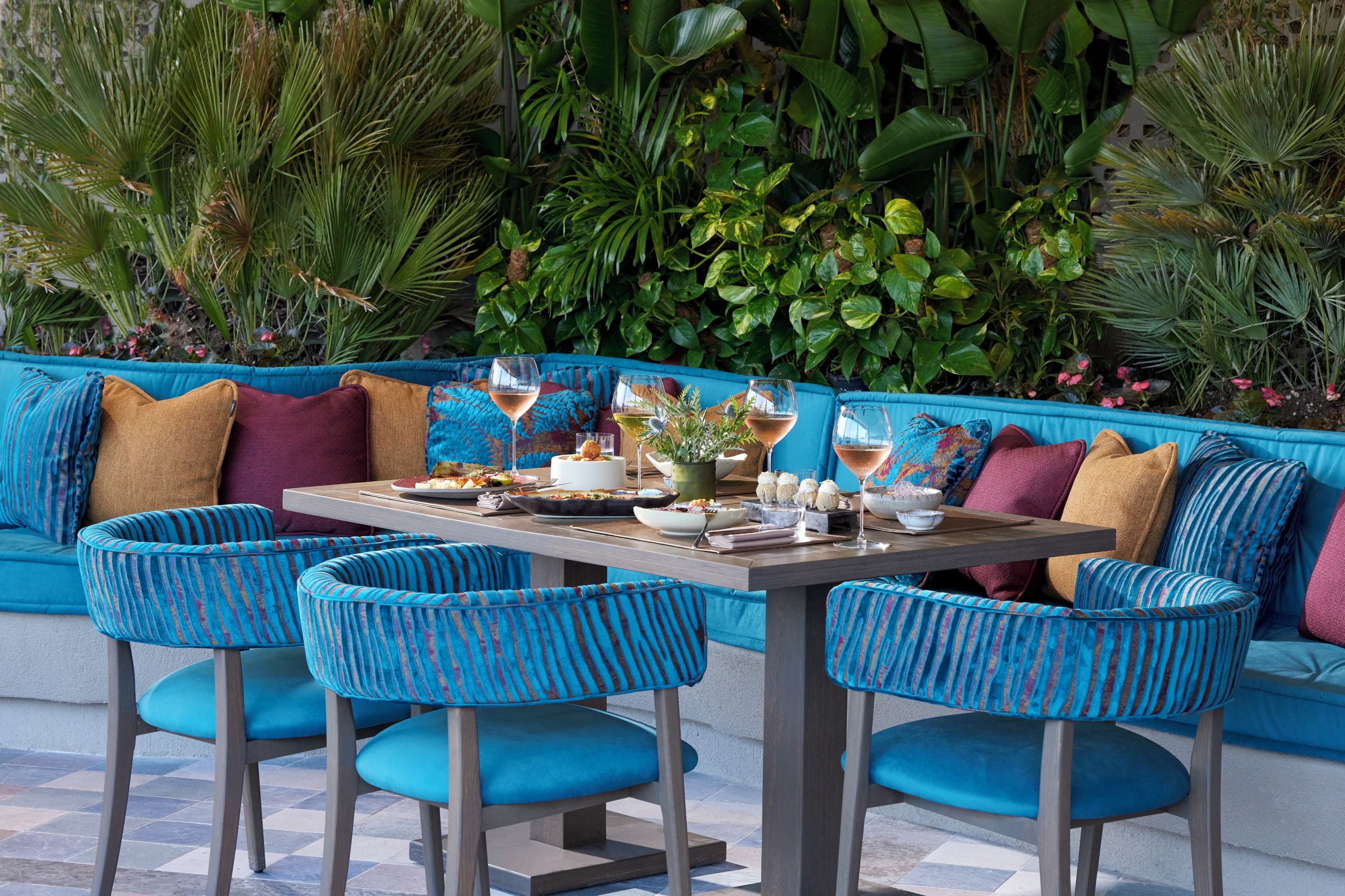 porto-sani-chalkidiki-familienluxusreisen-lima-restaurant