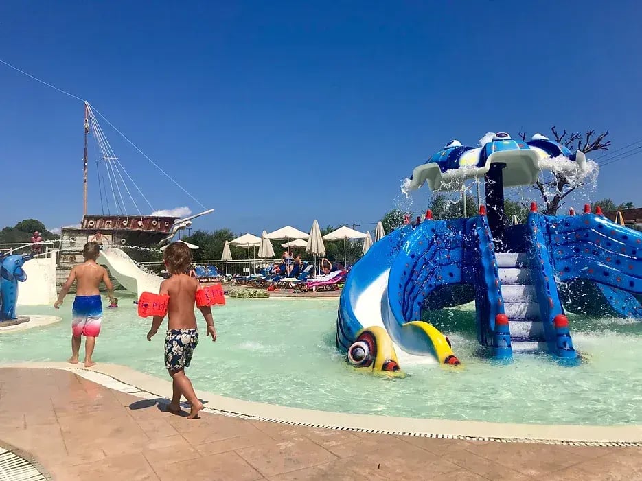 porto zante villas spa zakynthos griechenland familienaktivitaten kinderfreundlich wasser