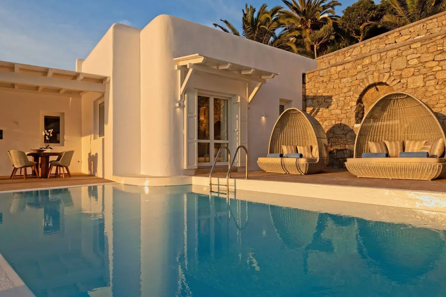santa-marina-mykonos-griechenland-villa-crystal-familienkomfort-exklusiv-pool-kinderfreundlich