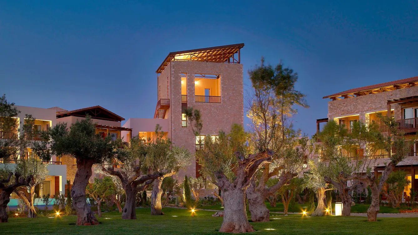 the-westin-resort-costa-navarino-familienluxusreisen-resort