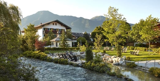 bachmair weissach tegernsee deutschland familienluxusreisen garten