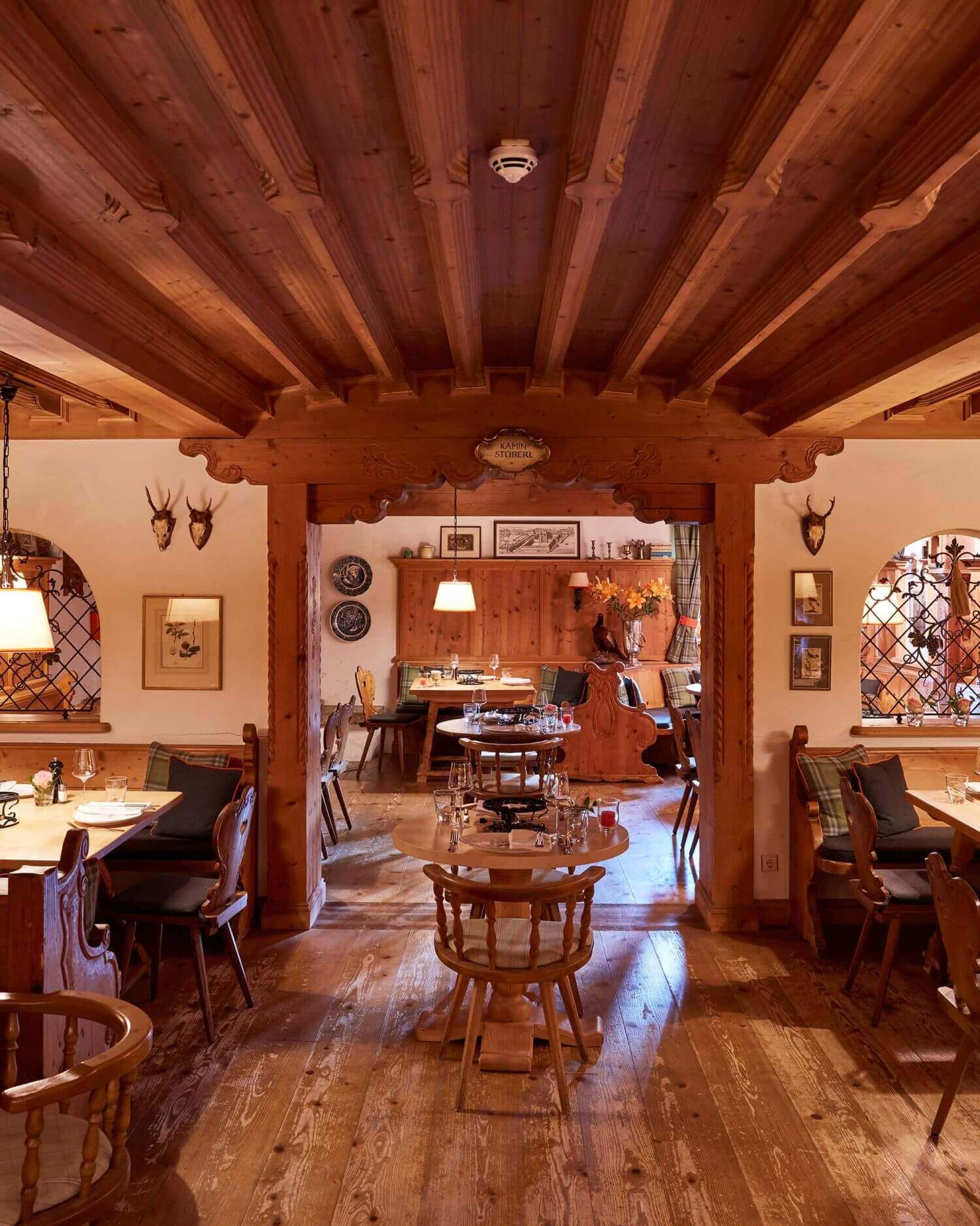 bachmair-weissach-tegernsee-deutschland-familienluxusreisen-restaurant2-1