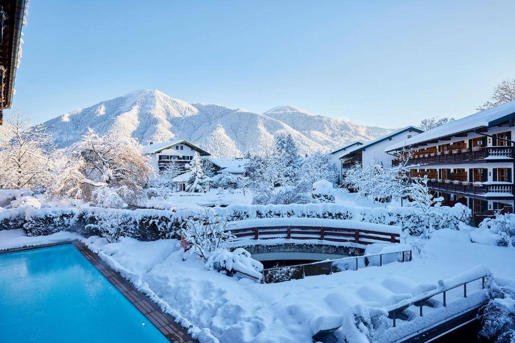 bachmair-weissach-tegernsee-deutschland-familienluxusreisen-winter