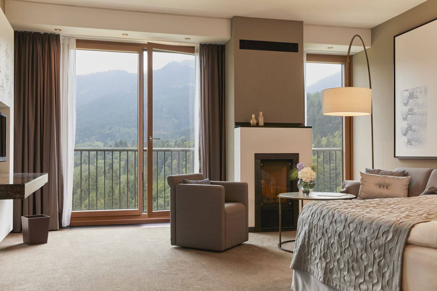 kempinski-hotel-berchtesgarden-familienluxusreisen-zimmer5
