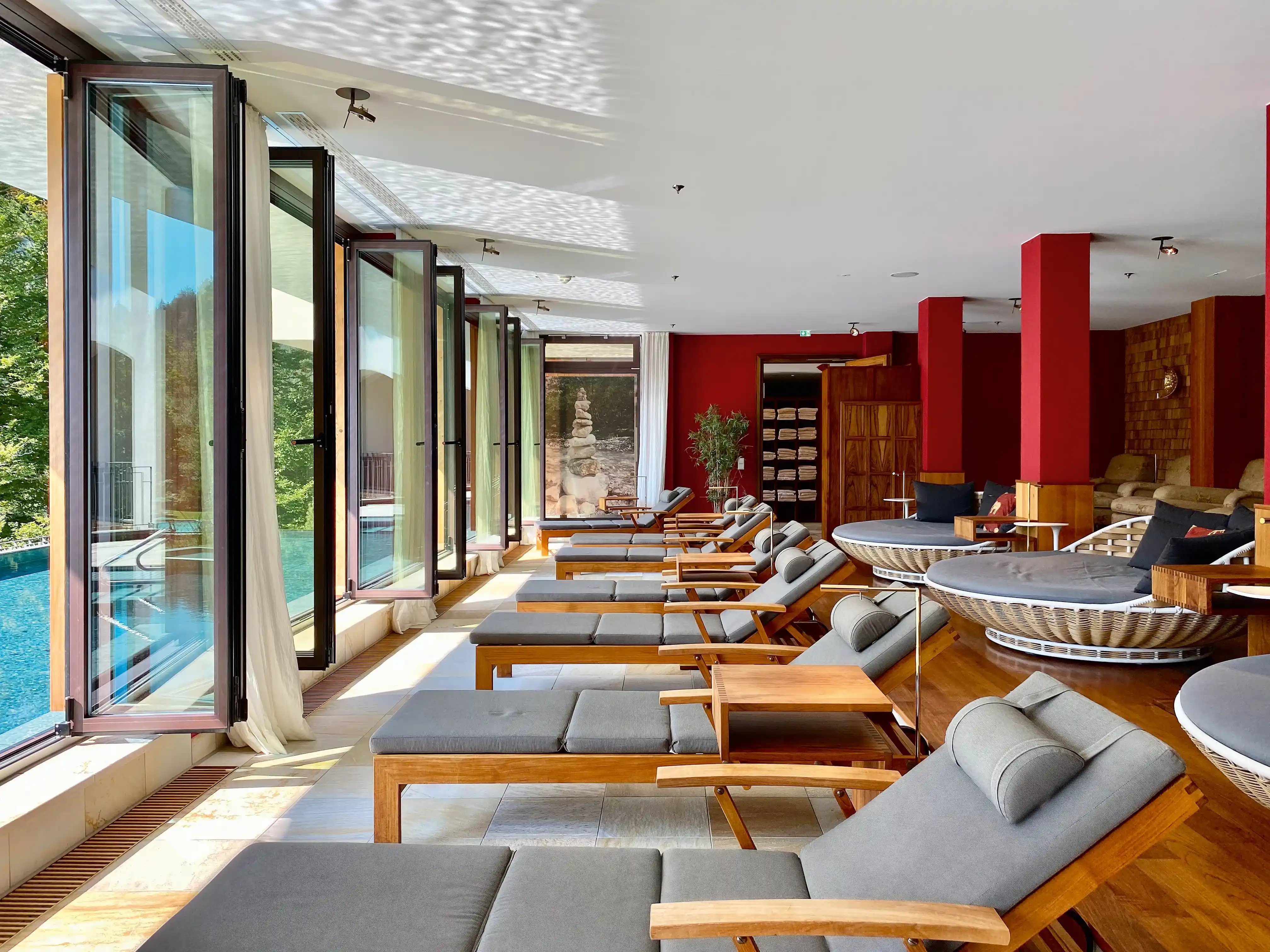 SchlossElmau_Retreat_ShantigiriAdultSpa_RelaxationRoom__c_SchlossElmau_IMG_2680_5_11zon