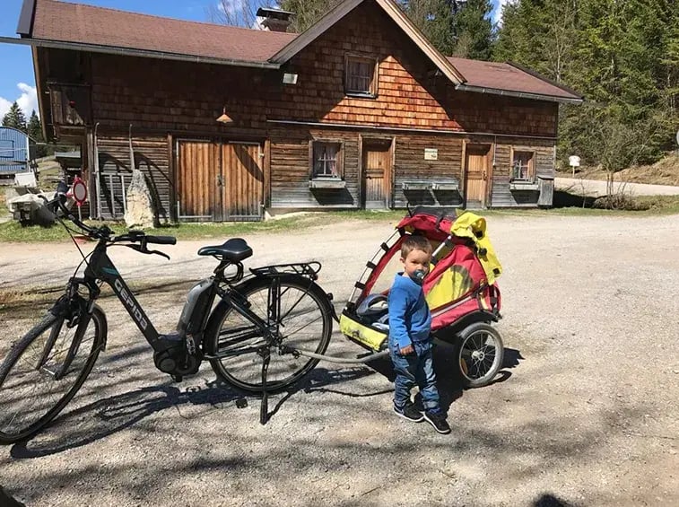 schloss elmau deutschland bayern restaurant familienfreundlich radtour