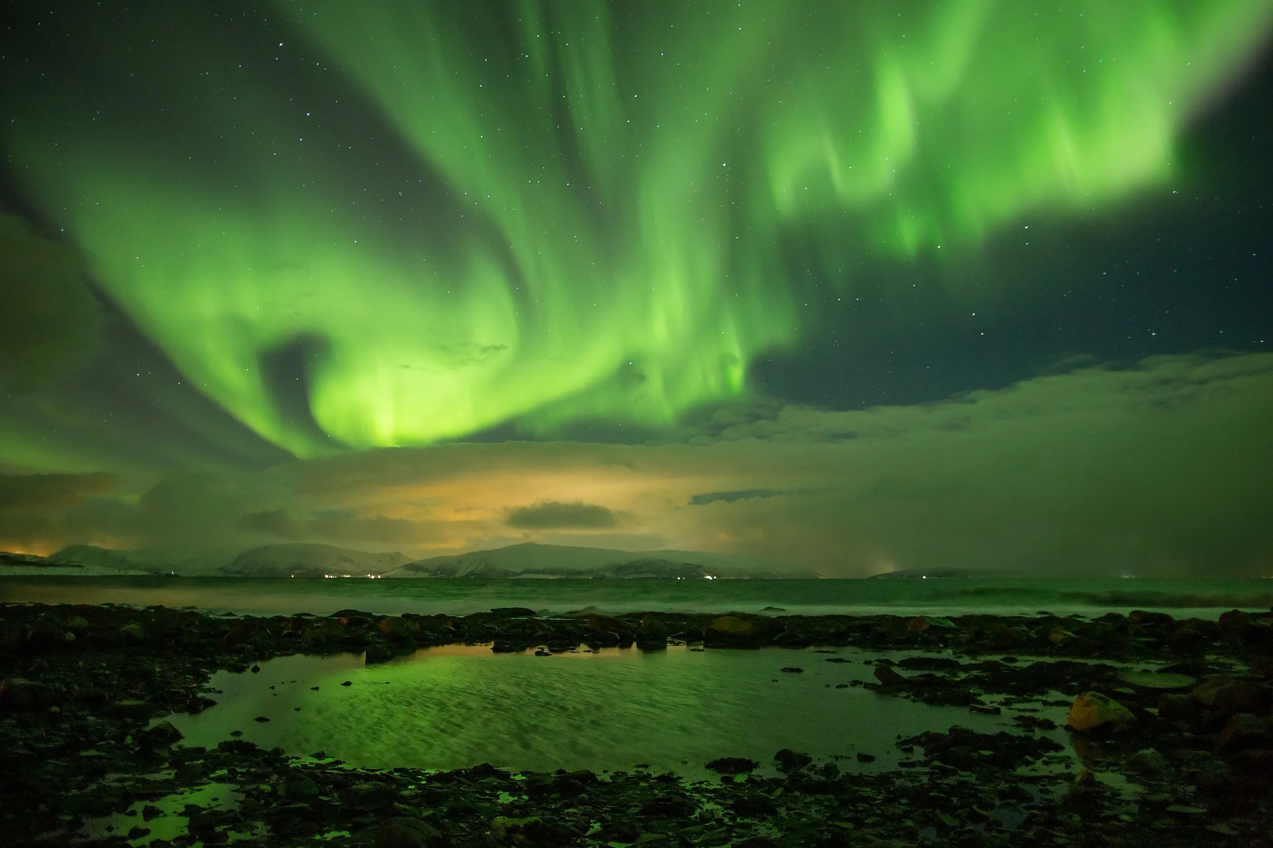 lyngen-experience-norwegen-familienluxusreise-thefamilyproject-nordlichter-aurora