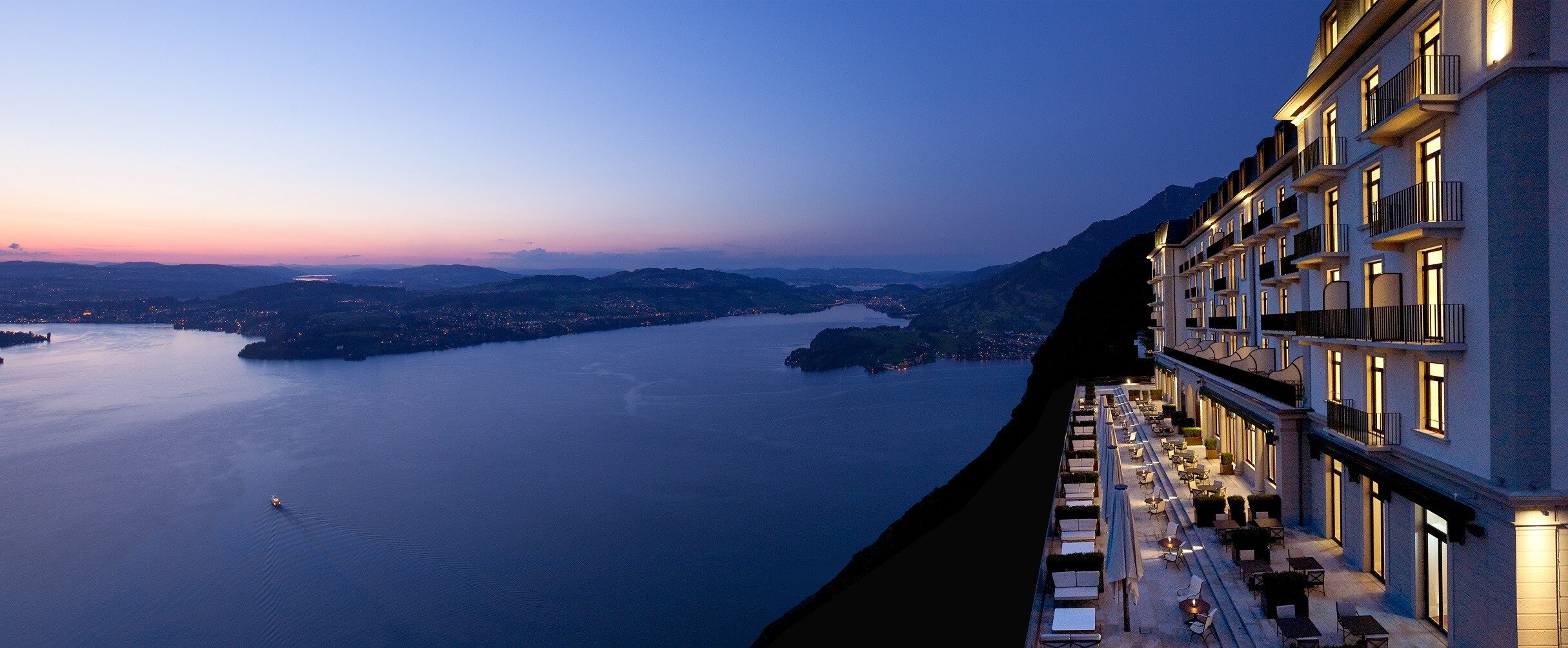 bürgenstock-resort-Lucern-schweiz-familienluxusreisen-bei nacht