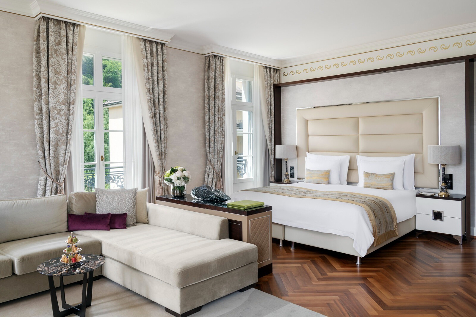 grand-resort-bad-ragaz-schweiz-familienluxusreisen-thefamilyproject-junior-suite