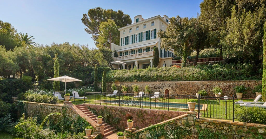 hotel-du-cap-eden-roc-frankreich-familienluxusreisen-pool(2)