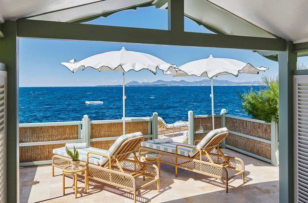 hotel-du-cap-eden-roc-frankreich-familienluxusreisen-terrasse