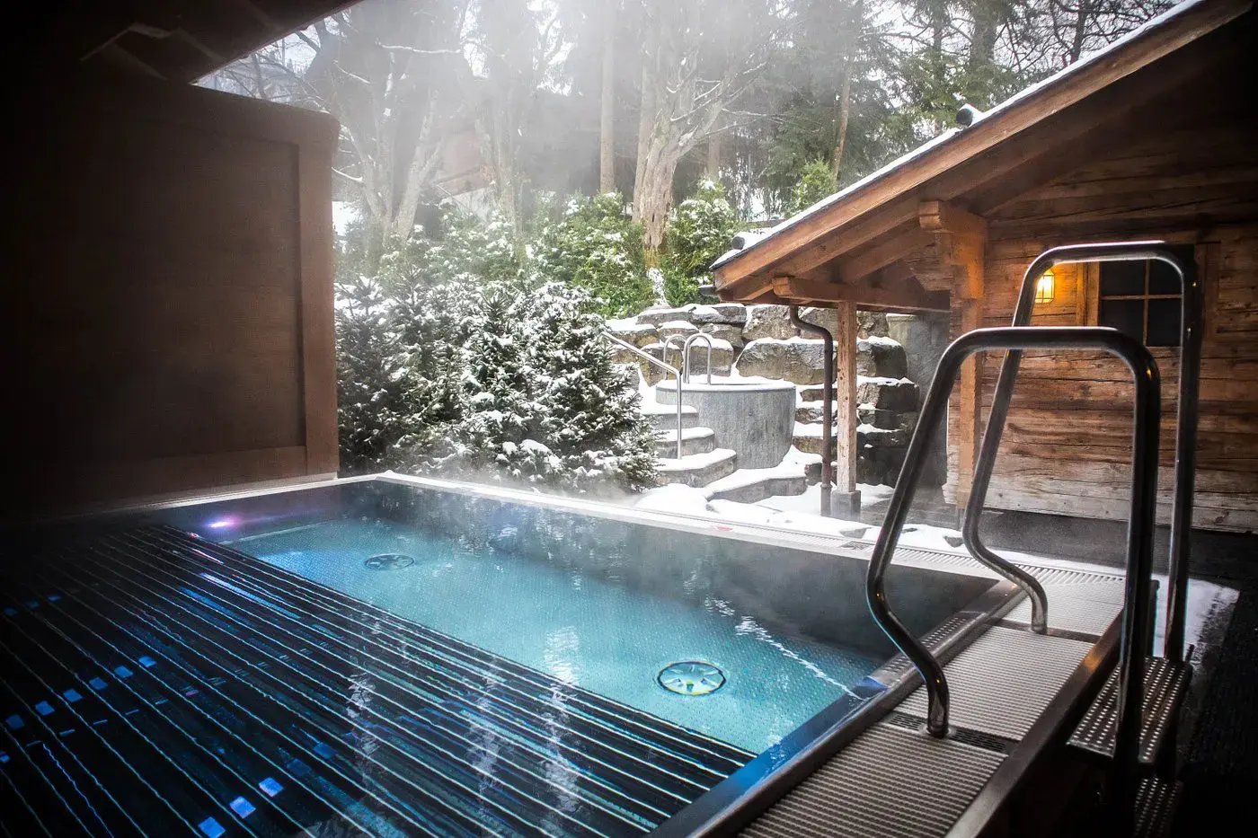 le-grand-bellevue-gstaad-schweiz-spa-sauna-luxus-reisen-kinder-familie-the-family-project
