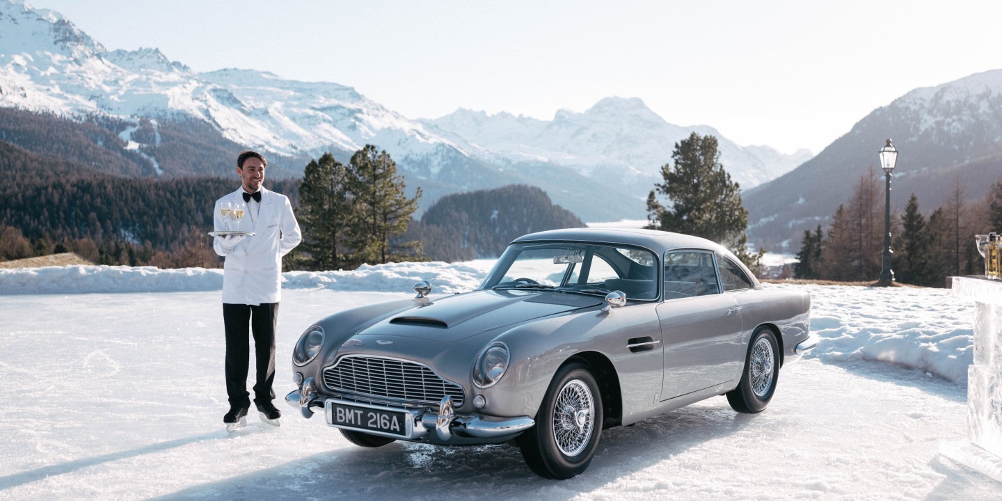 suvretta-house-schweiz-familienluxusreisen-thefamilyproject-auto