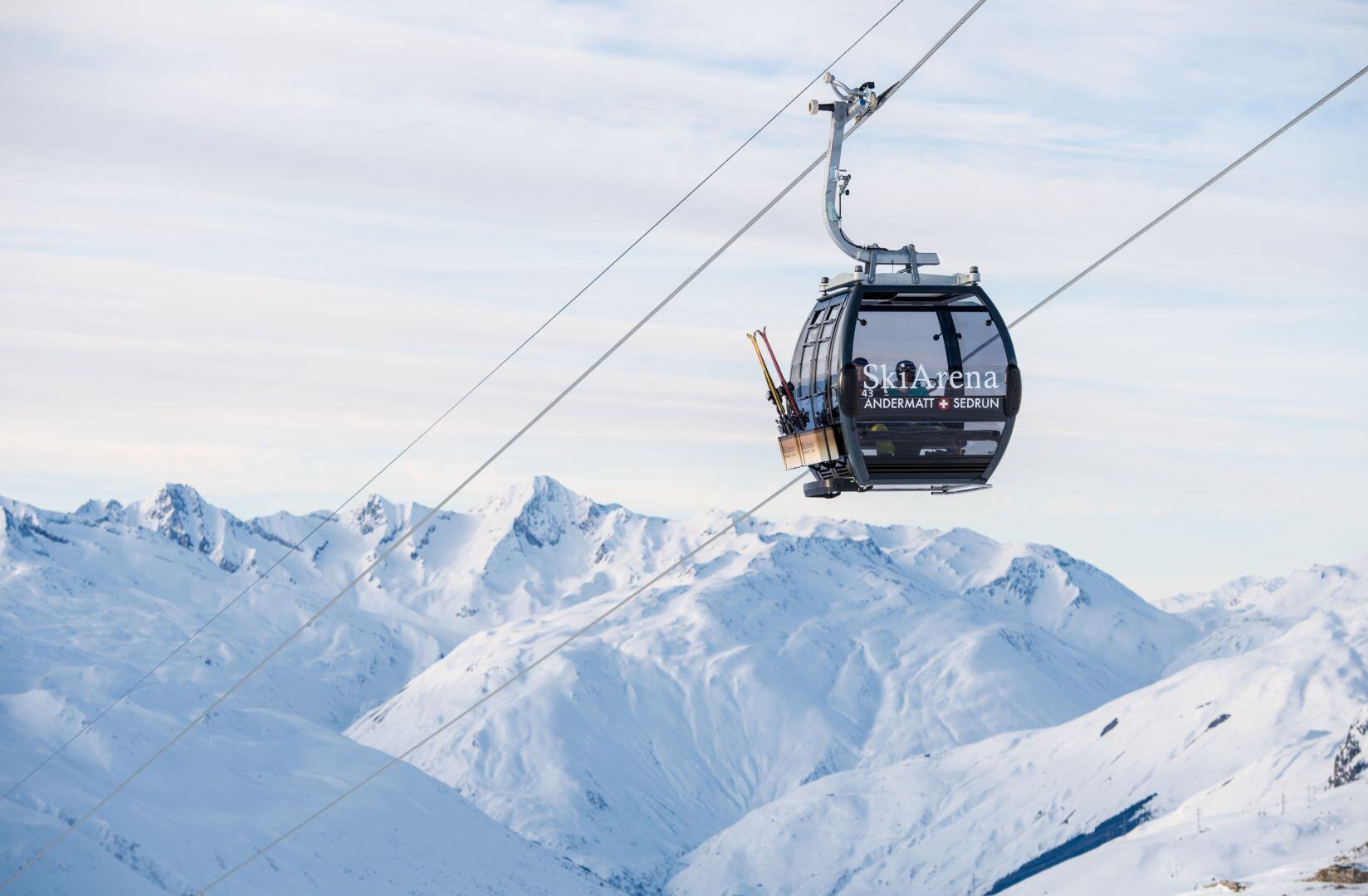 chedi-andermatt-schweiz-familienluxusreisen-skilift