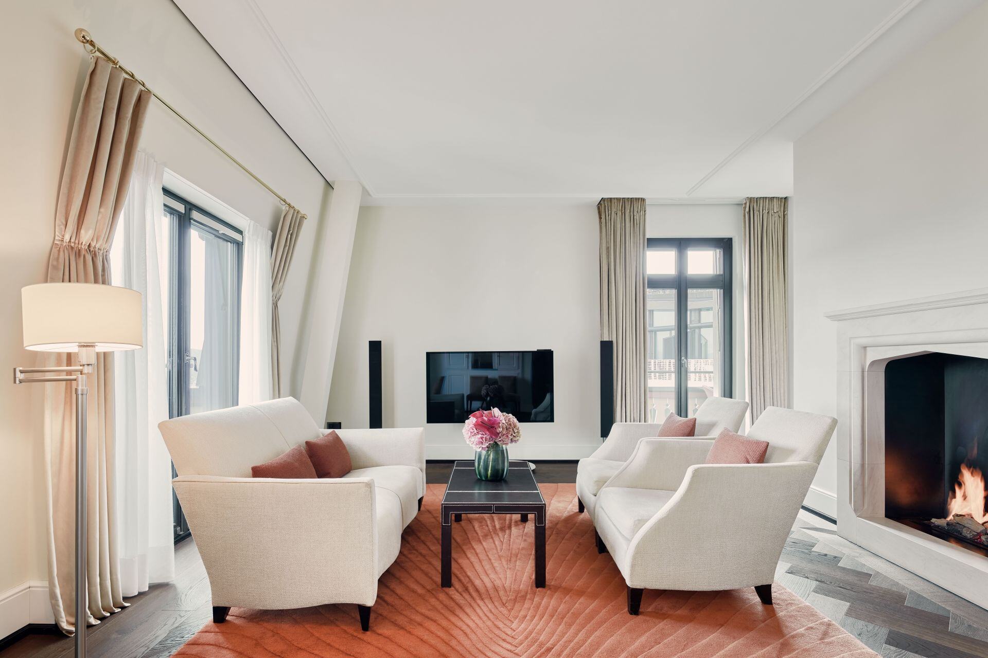 the-dolder-grand-zurich-schweiz-familienluxusreisen-Suite-Grand