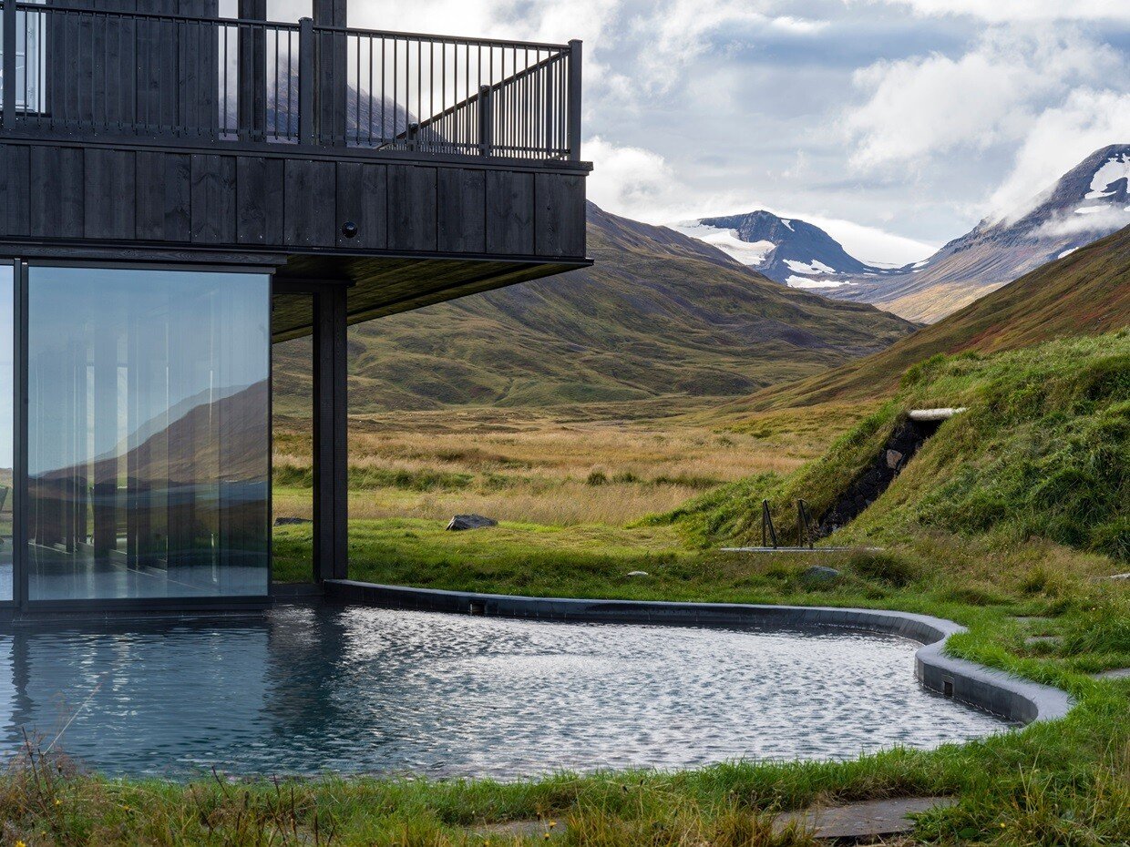 deplar-farm-island-familienluxusreisen-outdoorpool