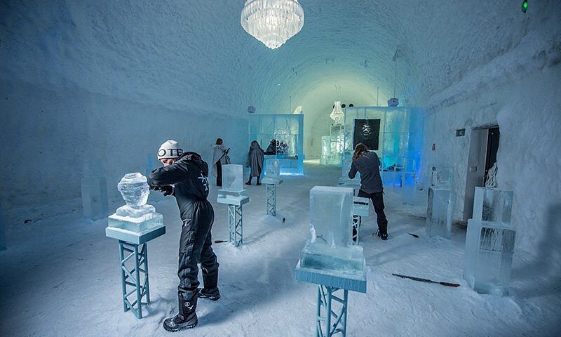 Icehotel Schweden Familienluxusreisen TheFamilyProject Eiskunst