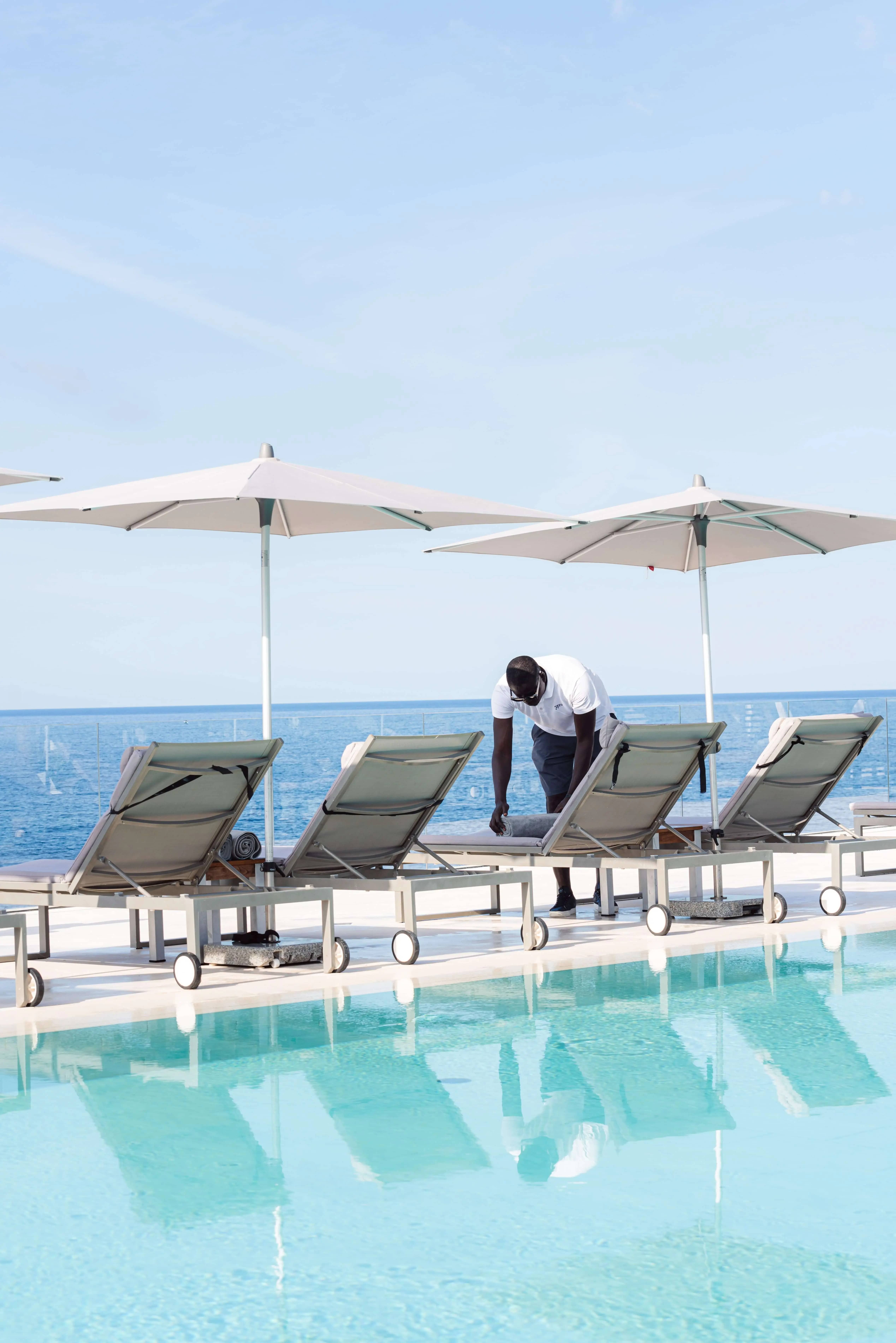 Infinitypool im 7Pines Ibiza