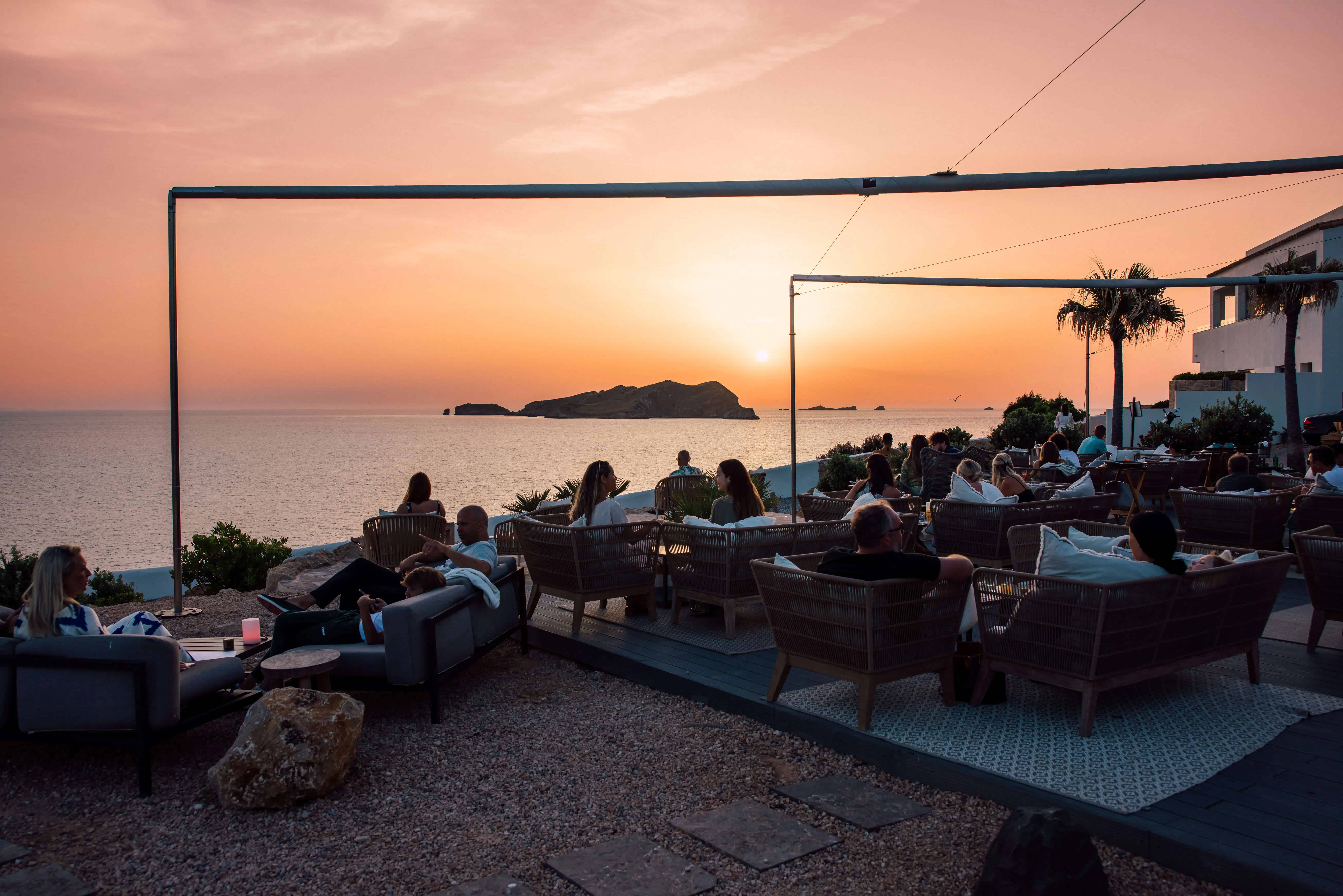 Sonnenuntergang im 7Pines Ibiza