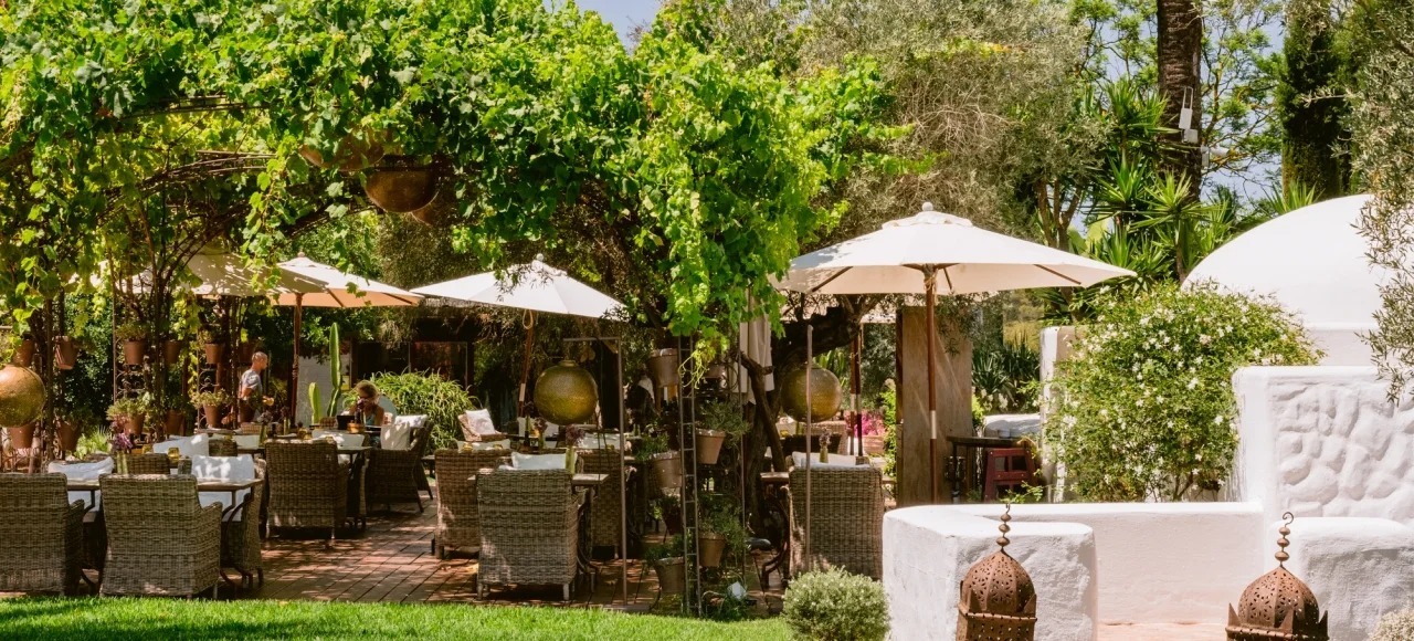 Terrasse des Restaurants im Atzaro