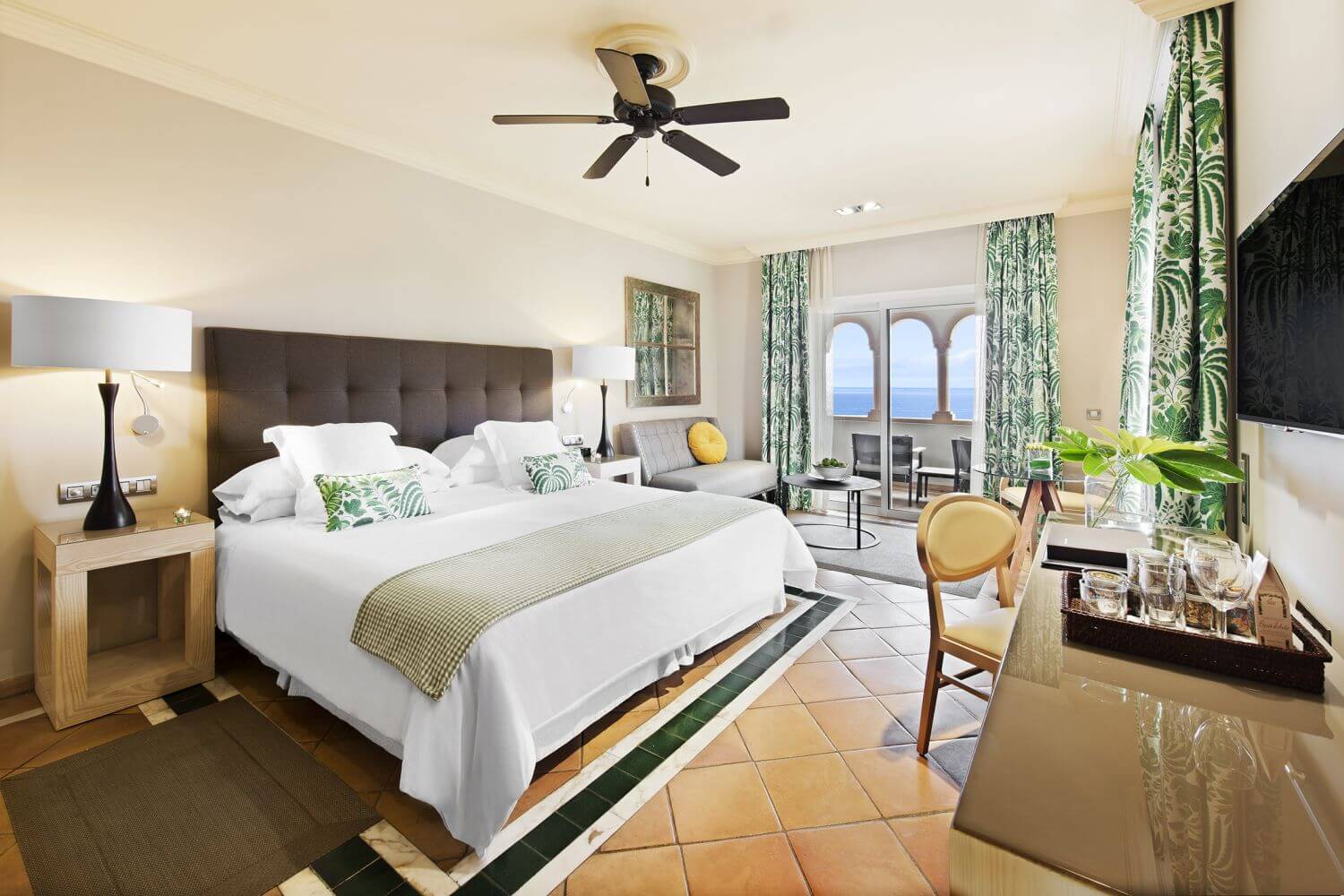 Bahia del Duque Resort Familienluxusreisen TheFamilyProject Schlafzimmer