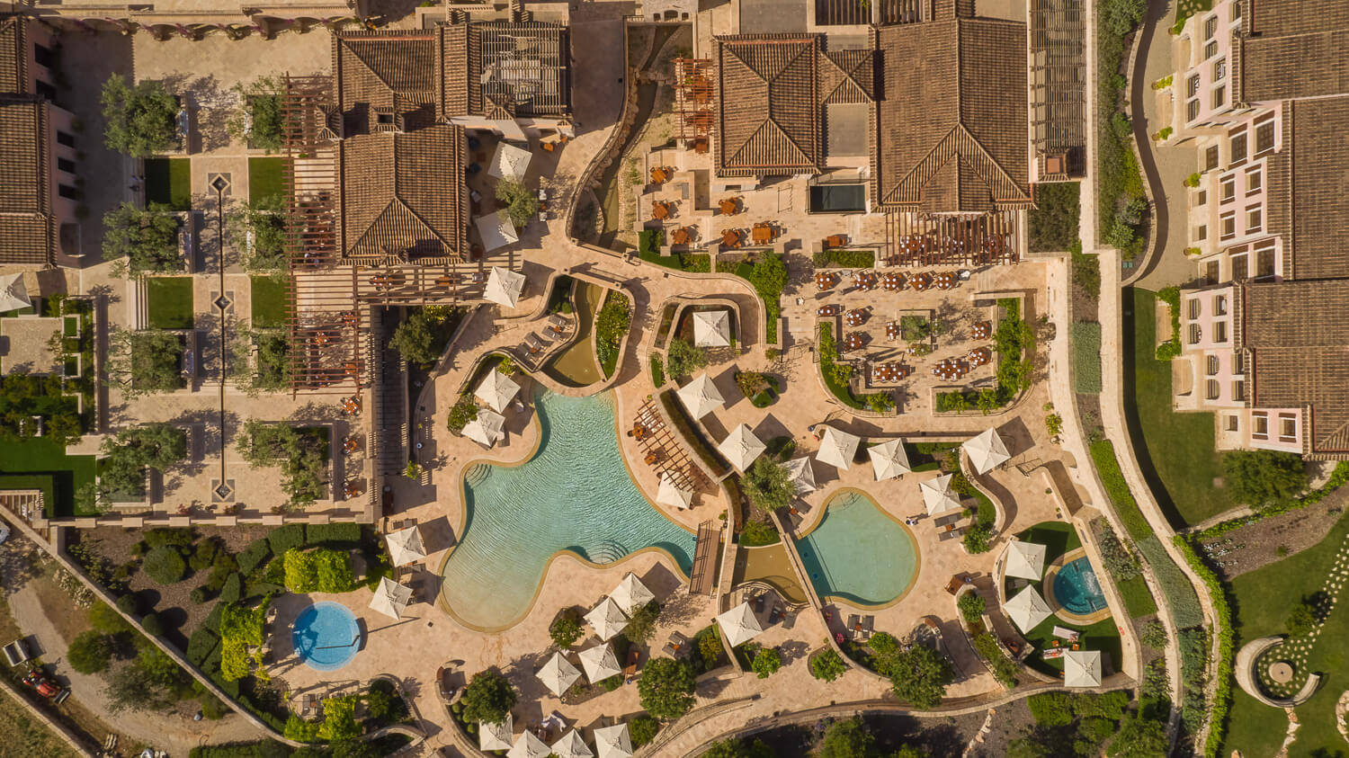 Luxusresort aus der Vogelperspektive.