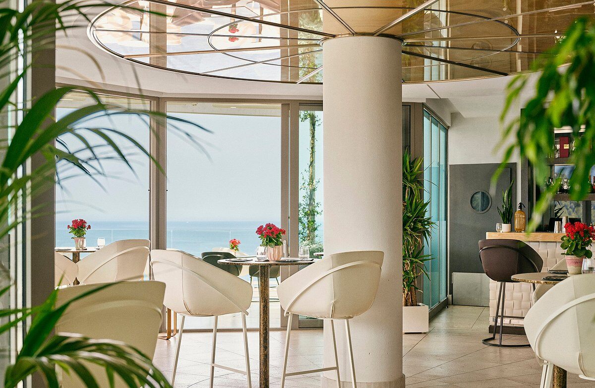 Jumeirah Port Soller Hotel & Spa Familienluxusreisen TheFamilyProject Lounge Interior