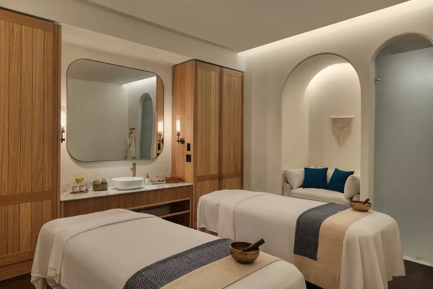 six senses ibiza spanien lounge meerblick luxus urlaub kinder the family project