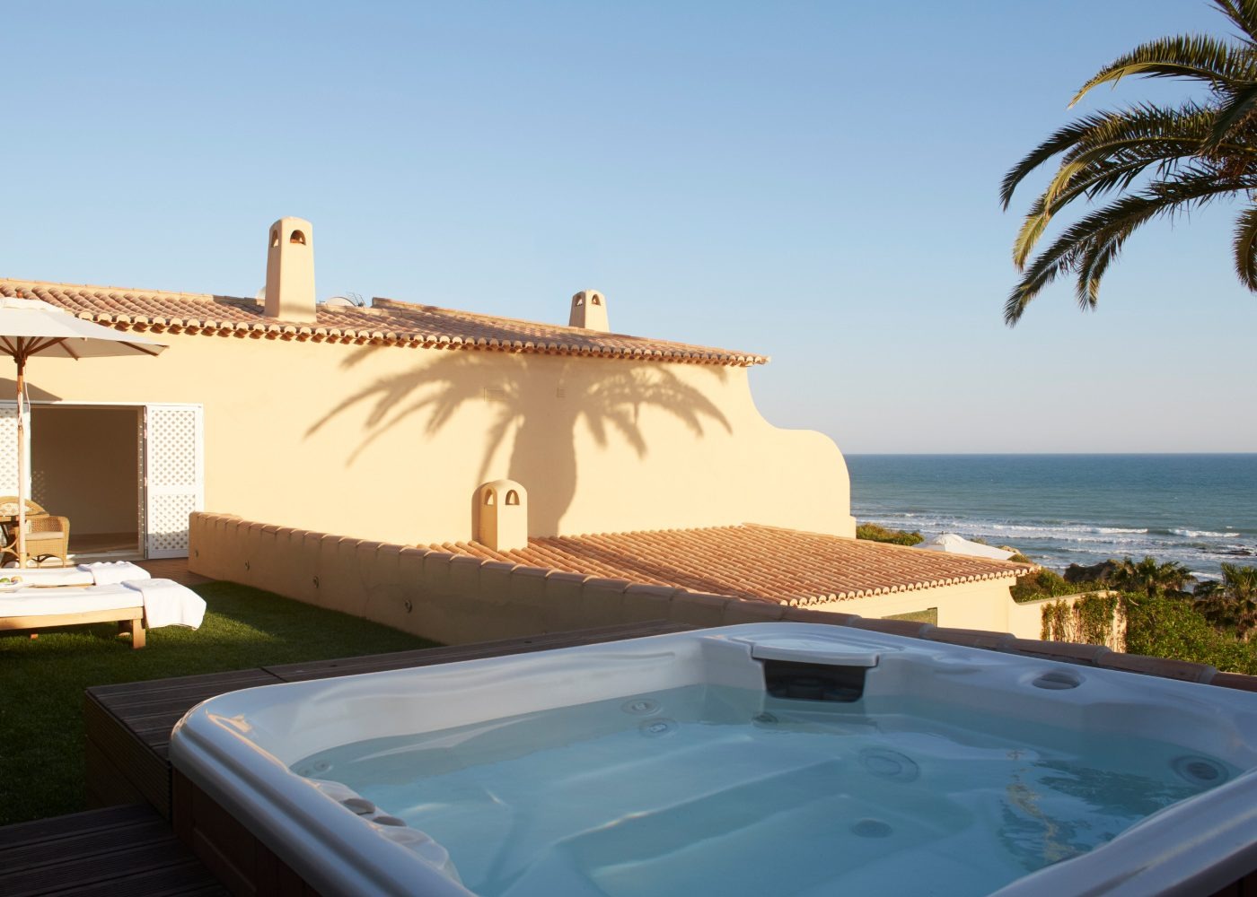 Jacuzzi im Vila Joya
