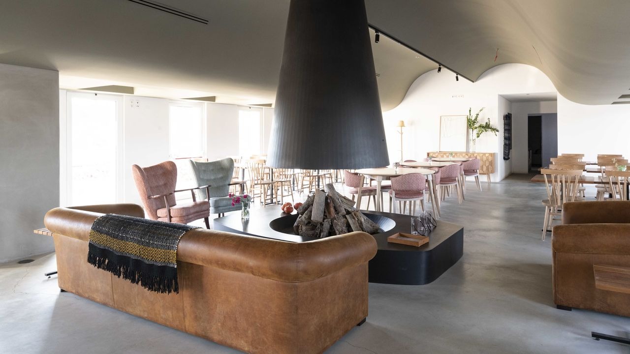craveiral-farmhouse-portugal-familienluxusreisen-thefamilyproject-lounge