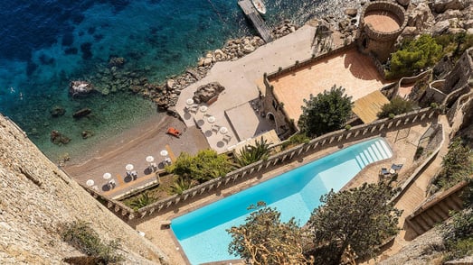 borgo santandrea italien familienluxusreisen thefamilyproject aerial