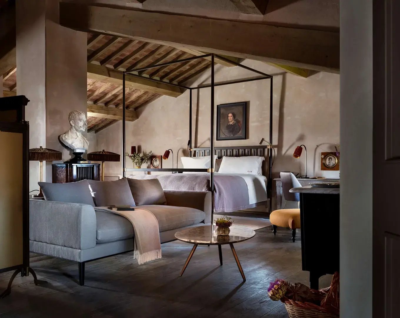 hotel castello di reschio wohnzimmer luxus reisen kinder familie the family project