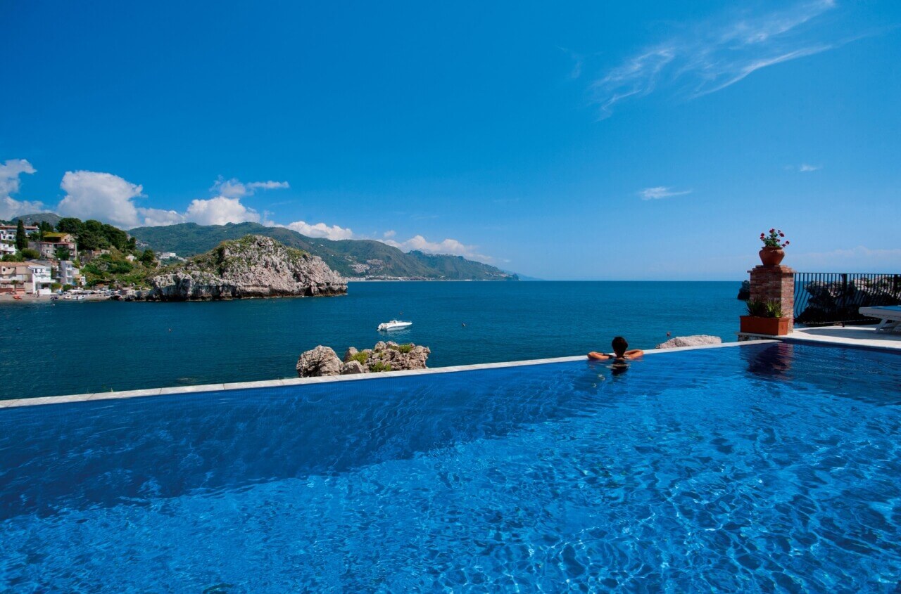 villa-sant-andrea-familienluxusreisen-pool