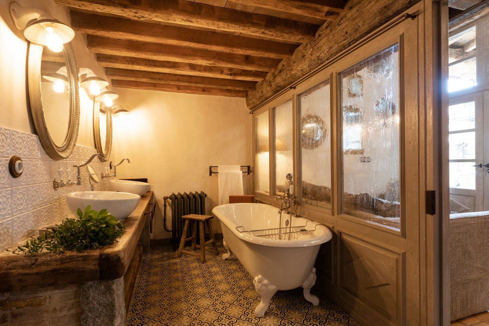 domain-de-murtoli-frankreich-familienluxusreisen-taoivilla-bad