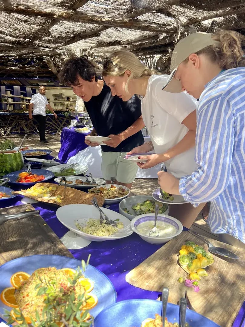domaine de murtoli korsika buffet lunch