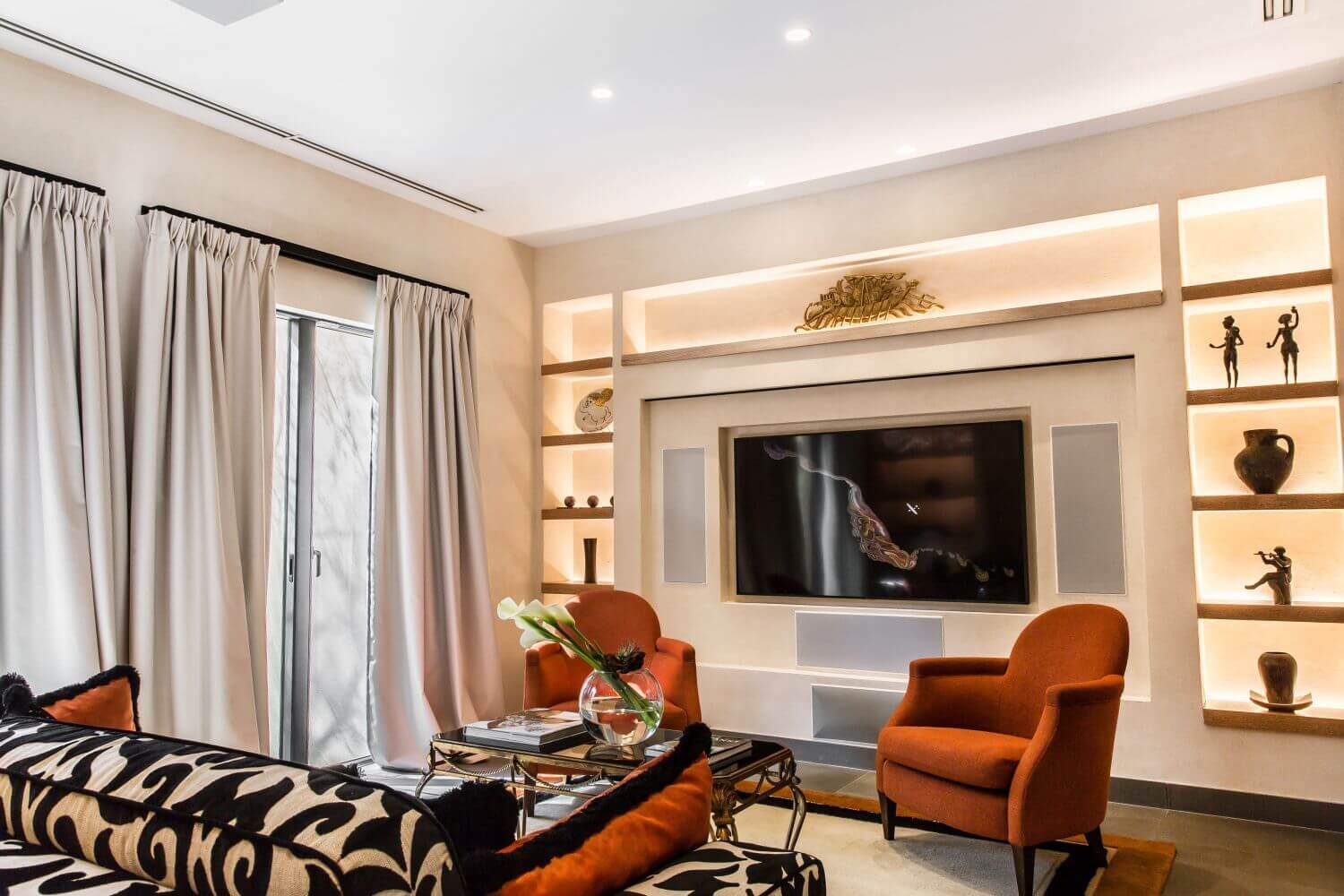 terre-blanche-frankreich-familienluxusreisen-suite-restaurant