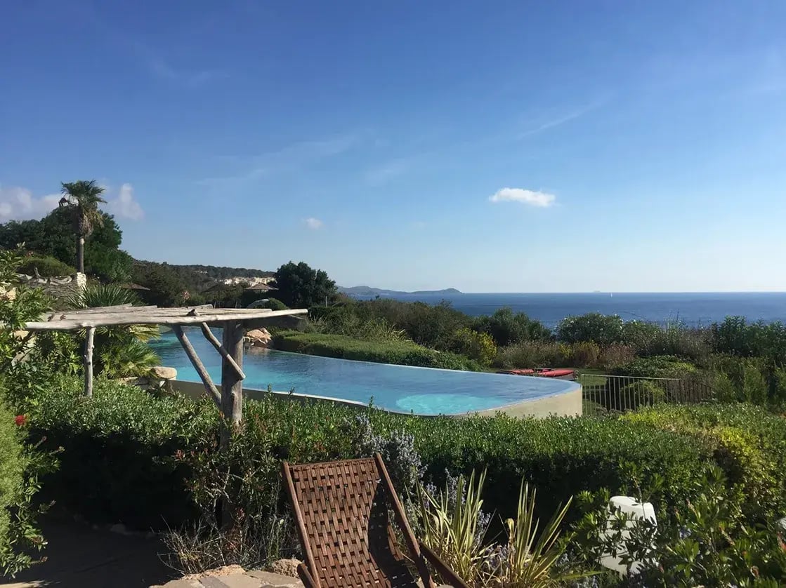 hotel u capu biancu korsika frankreich schlafzimmer privatbilder pool meer