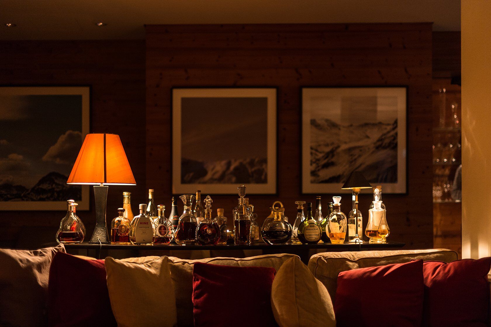 Aurelio-Lech-Familienluxusreisen-LiccaLounge-Bar