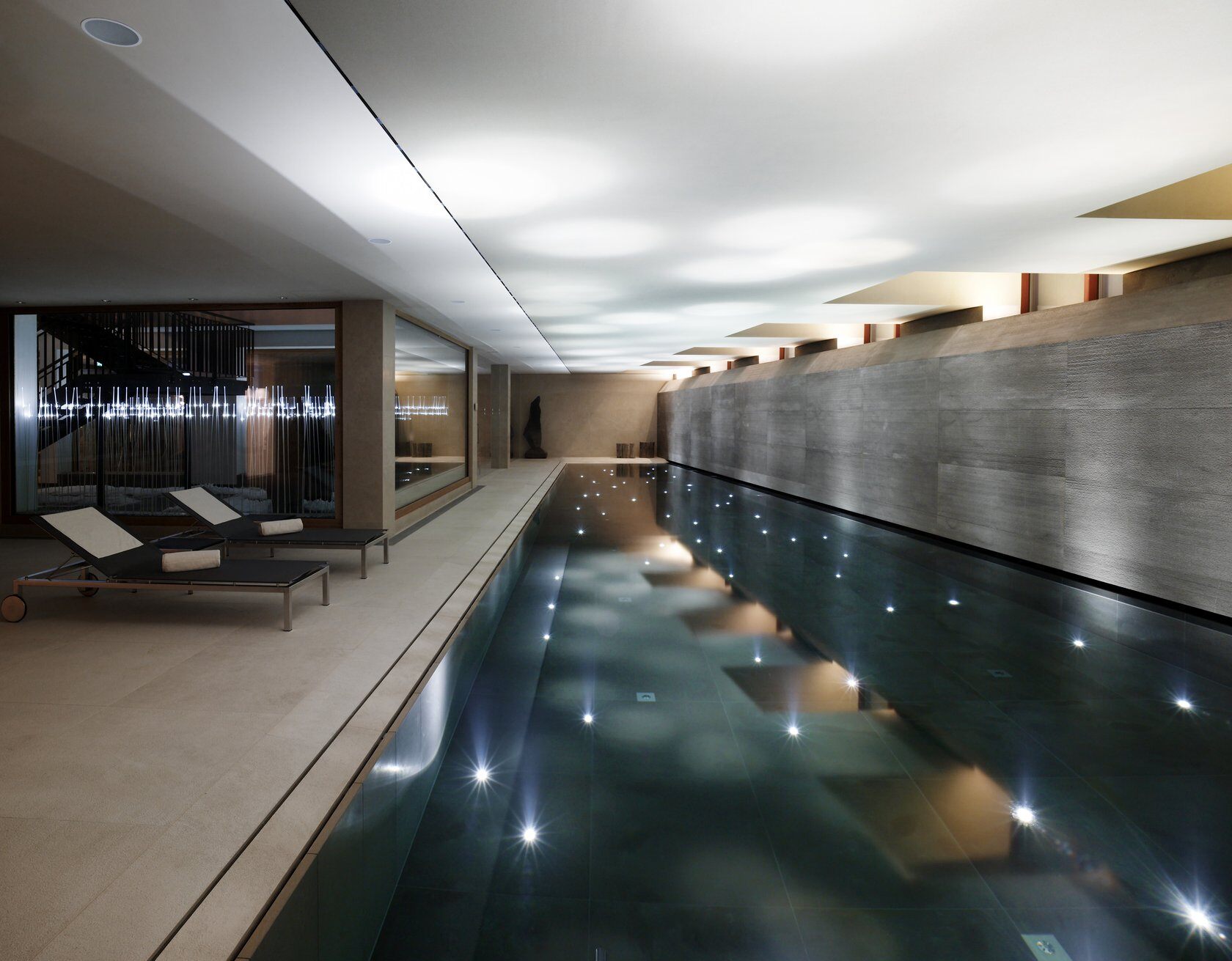Aurelio-Lech-Familienluxusreisen-Pool