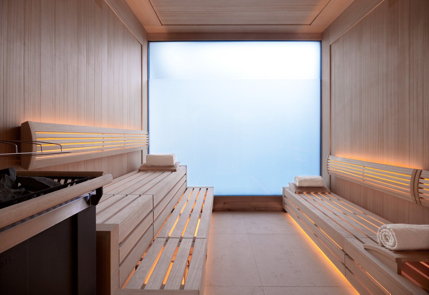 Aurelio-Lech-Familienluxusreisen-Sauna