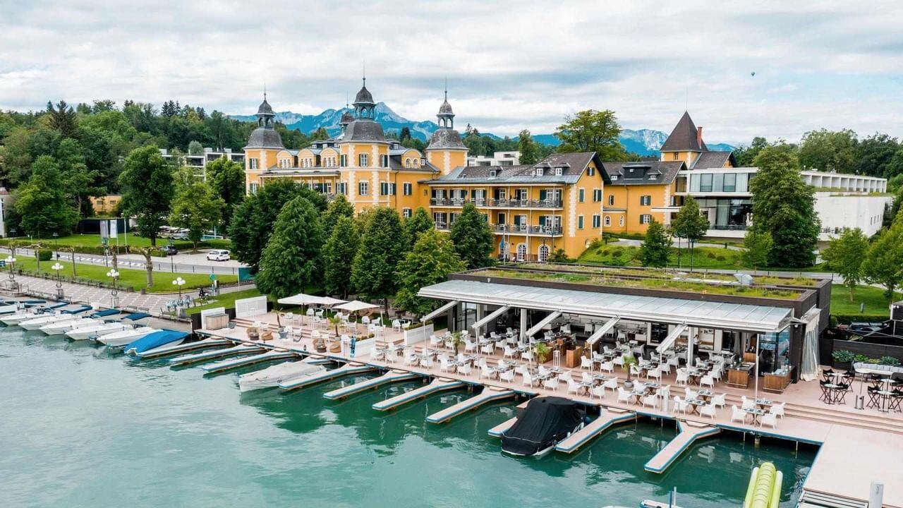 schlosshotel-velden-falkensteiner-view