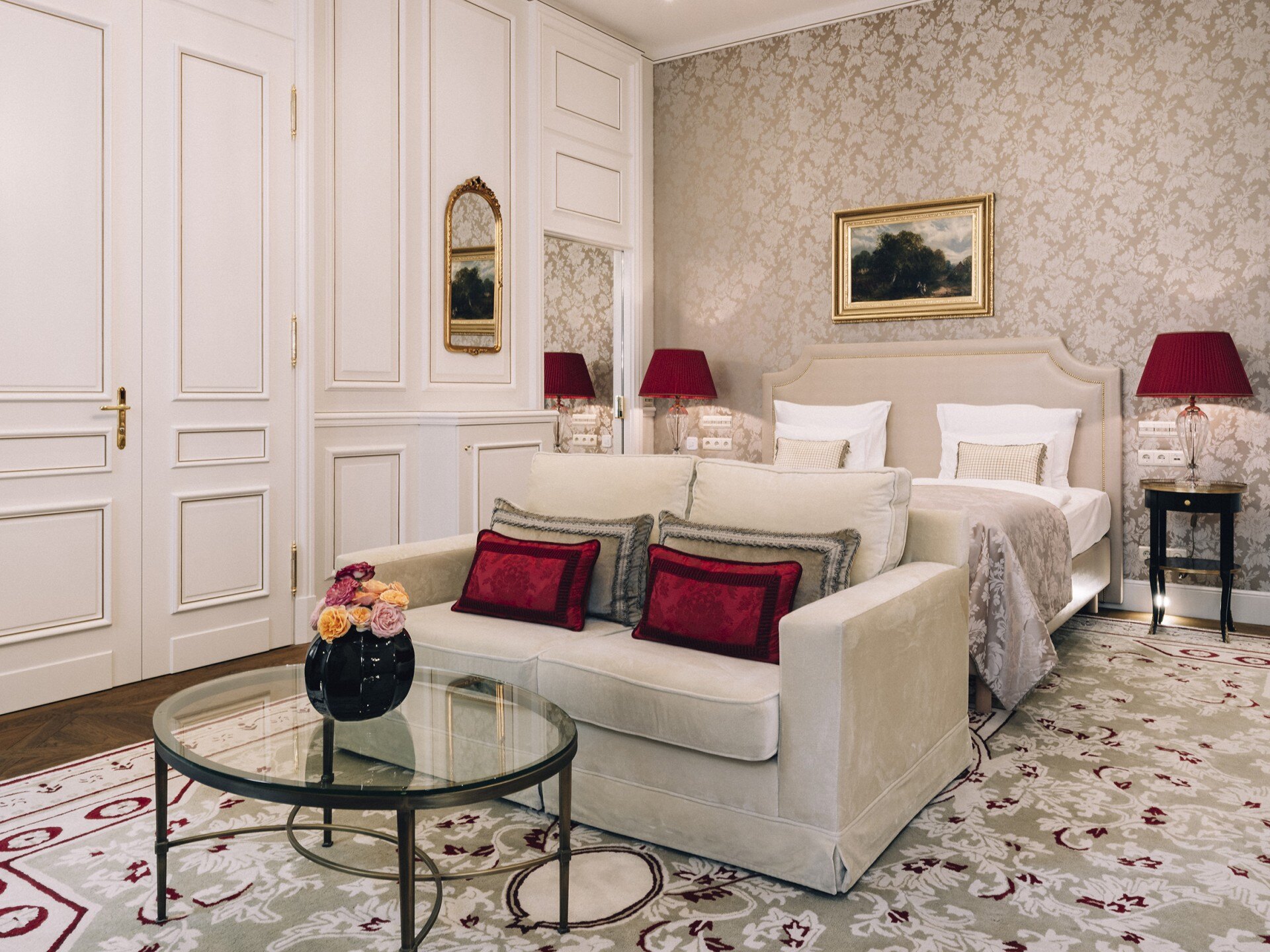 Sacher-Wien-Familienluxusreisen-MadameButterflySuite2