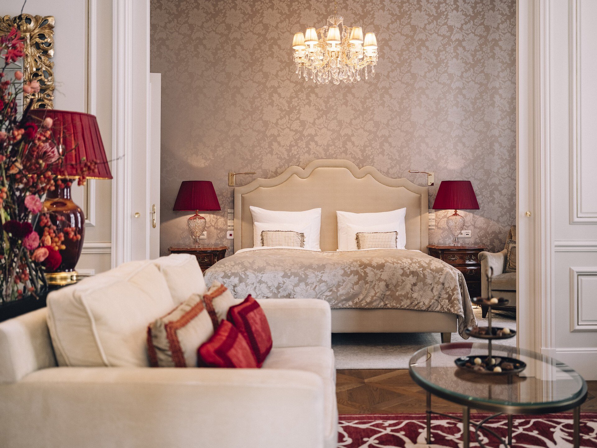 Sacher-Wien-Familienluxusreisen-Schlafzimmer