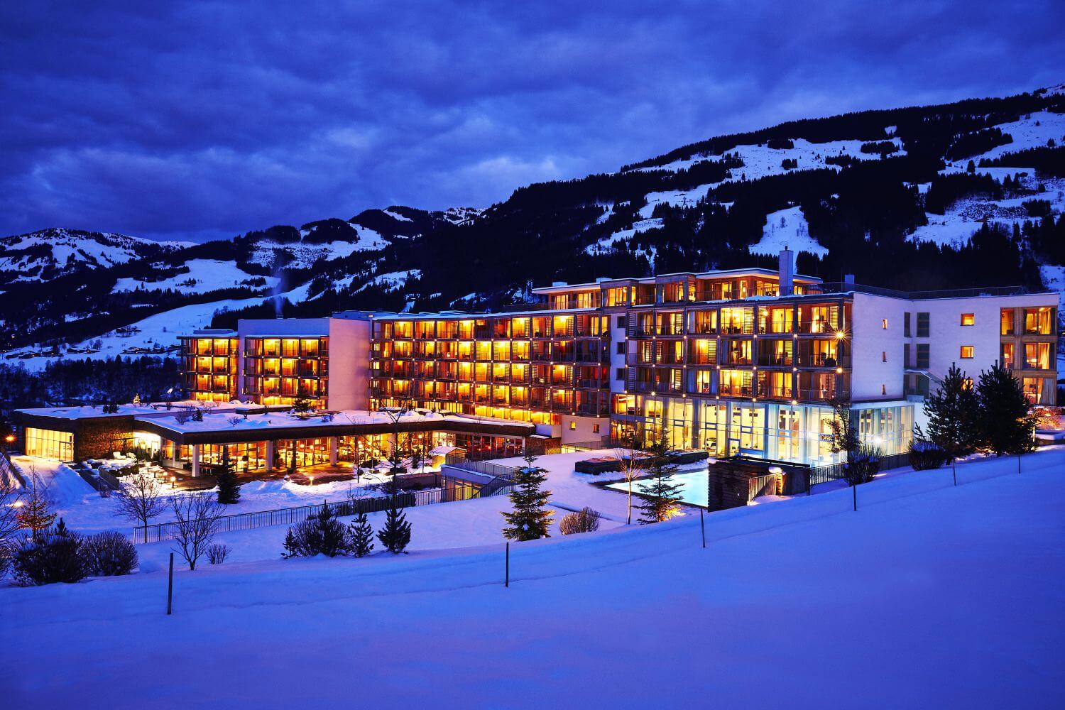 severins-the-alpine-retreat-oesterreich-familienluxusreisen-nachts