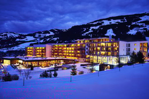 severins the alpine retreat oesterreich familienluxusreisen nachts