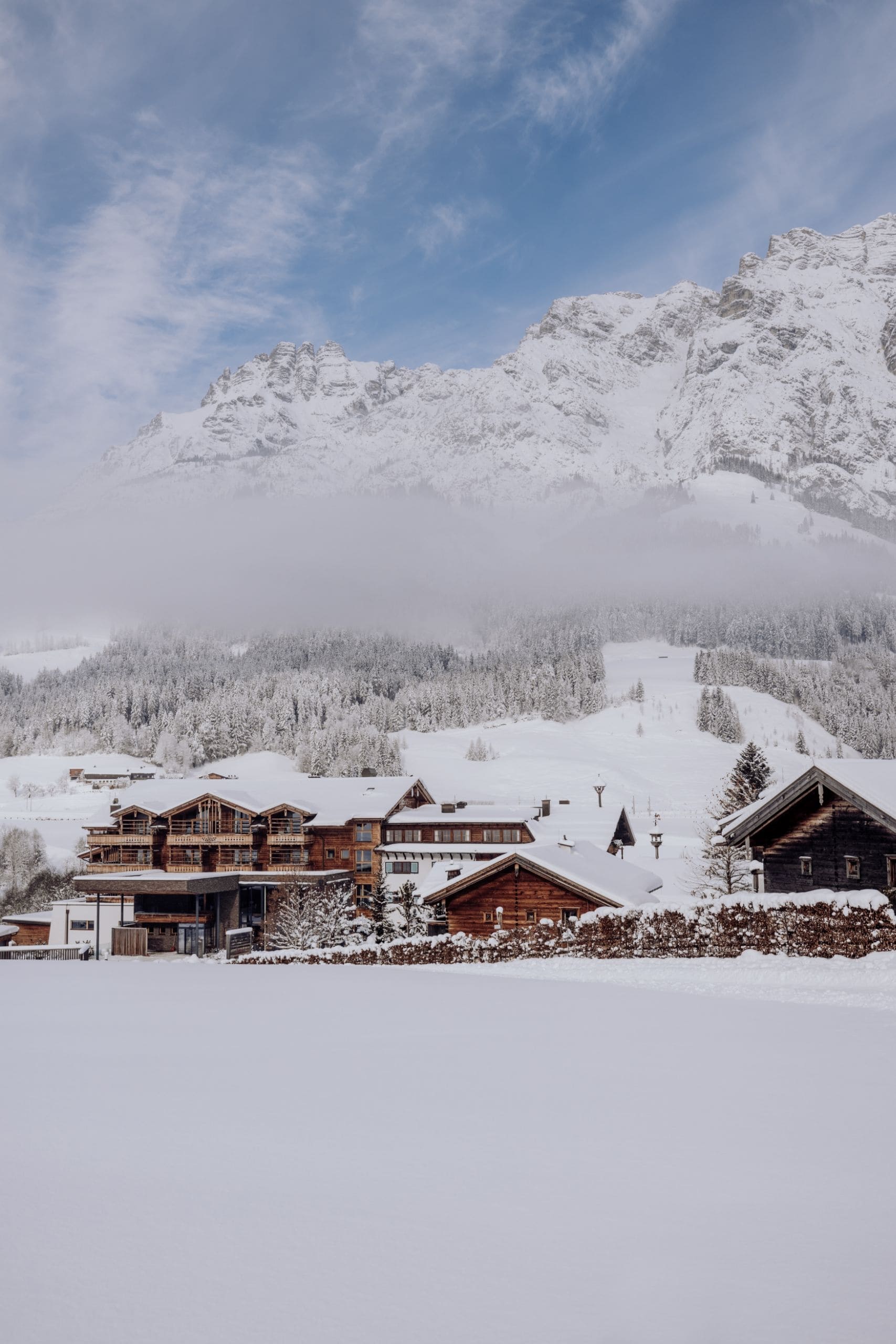 Puradis Resort im Schnee