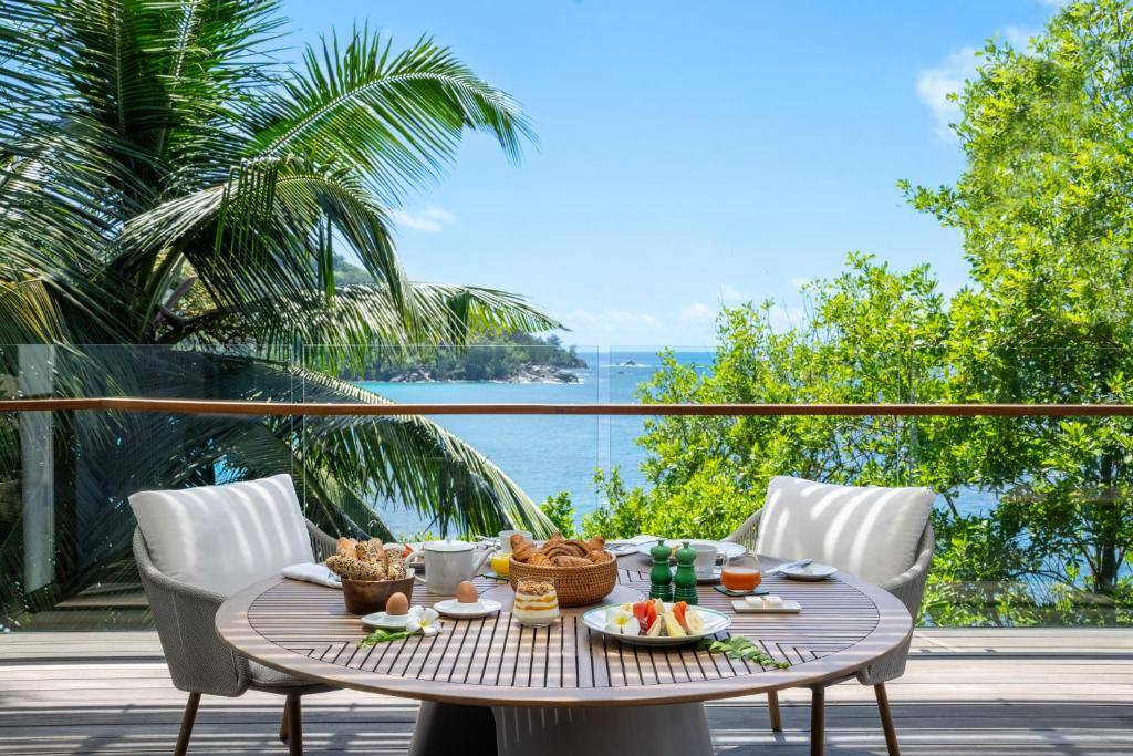 Frühstück im Cheval Blanc auf den Seychellen