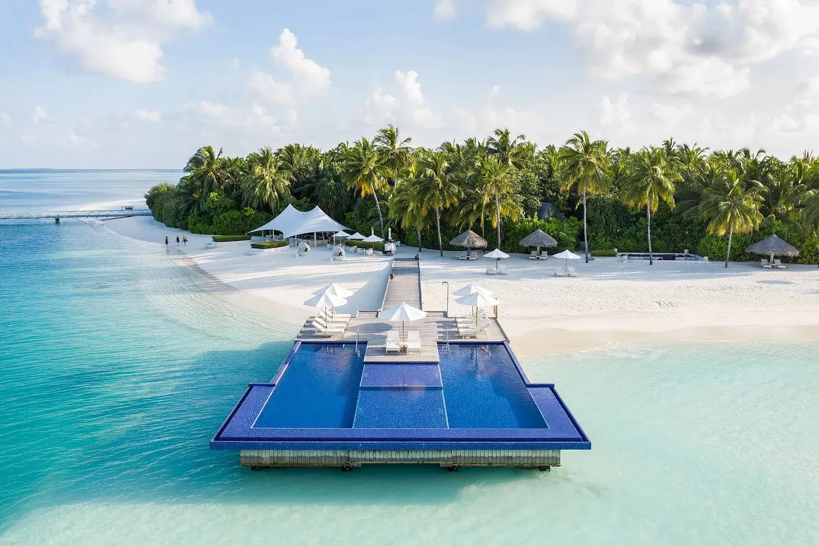 conrad maldives rangali island pool familienvergnugen kinderfreundlich erstklassig